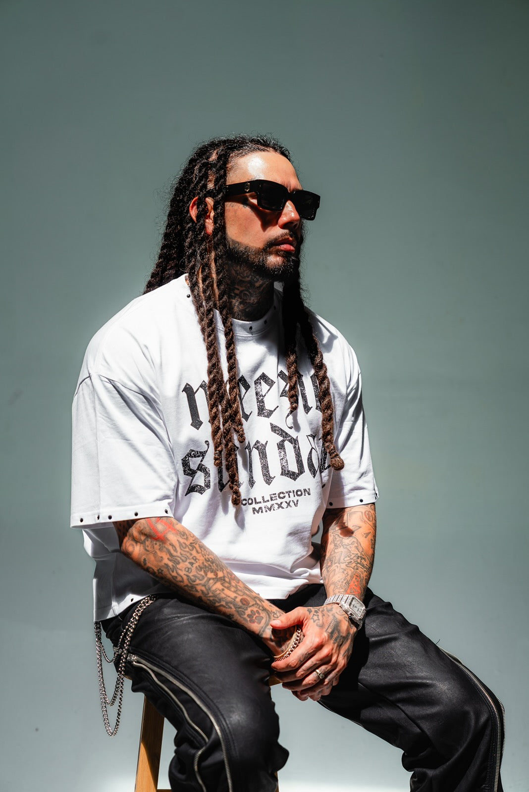 Meezie Sunday oversized white tee